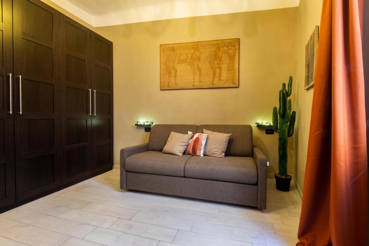 Apartmán Monolocale Vicino Alla Stazione E All'Expo Janov Exteriér fotografie